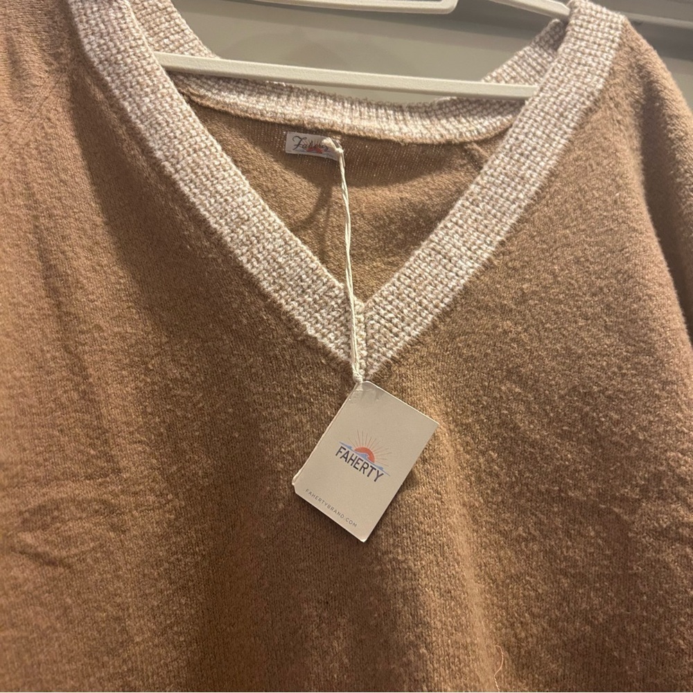 NWT Faherty Serene Sweater Chai Latte - Picture 3 of 8